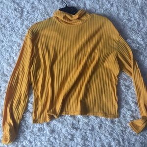 H&M Yellow Ribbed Turtleneck M